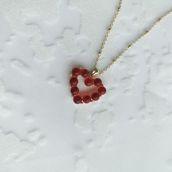 Kendra Scott Ashton Heart Gold Short Necklace Red Glass - Picture 2 of 4
